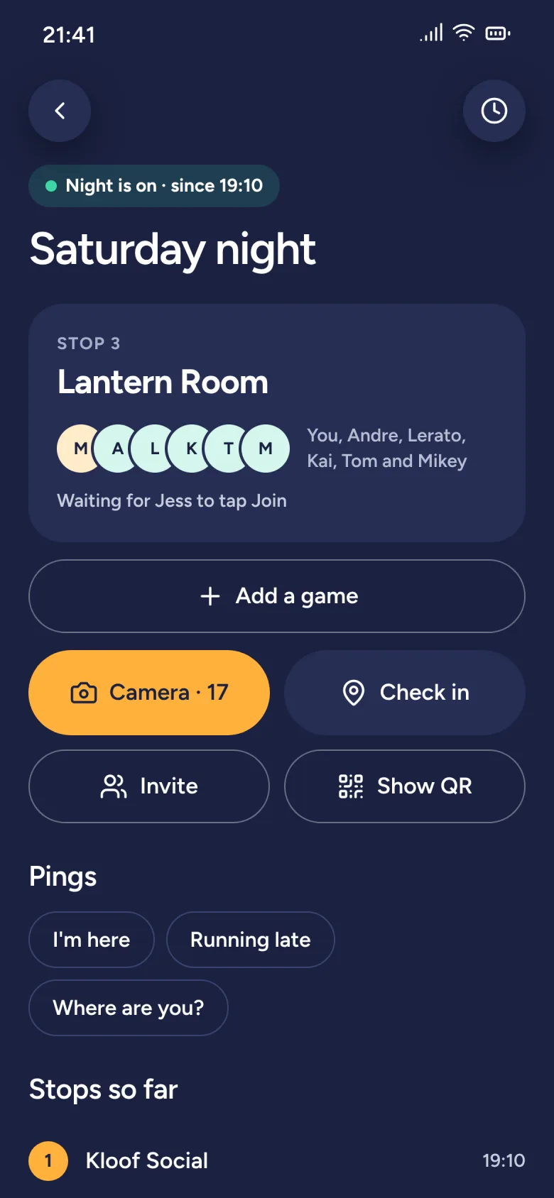 FOMO live night screen showing Saturday night, stop 3 at Lantern Room, camera with 17 shots left, and pings